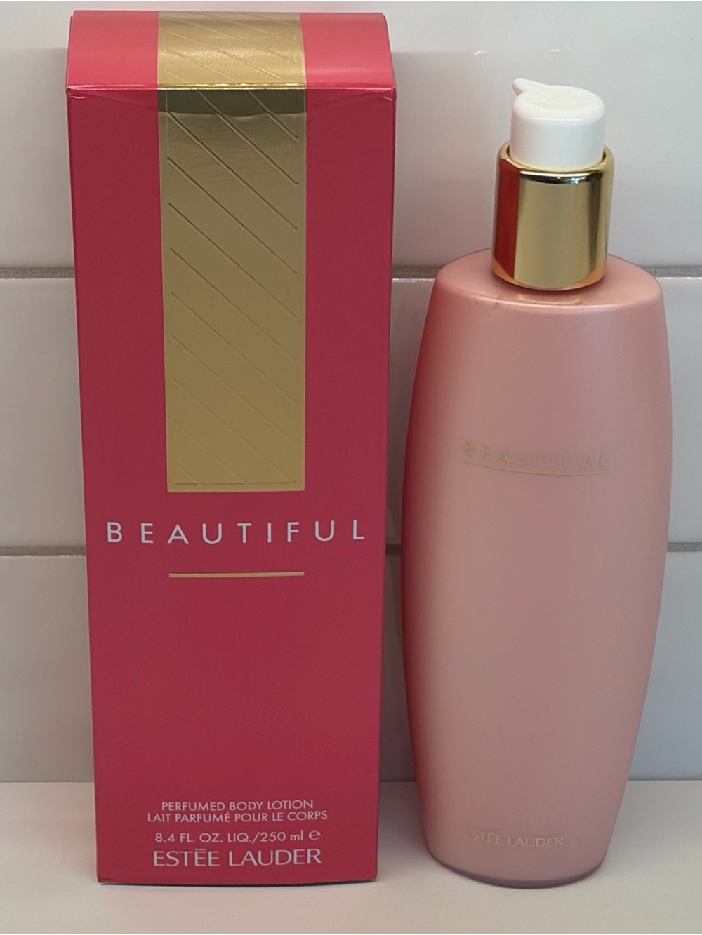 New in Box Estee Lauder Beautiful Perfumed Body Lotion 8.4 oz/250 ml Full Size